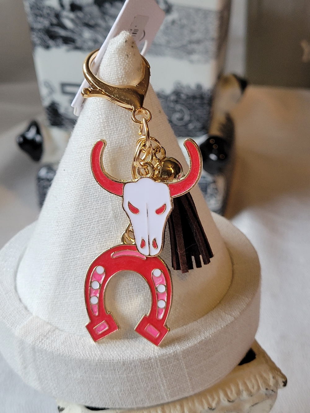 2/$20  Bull Skull & Horseshoe Keychain